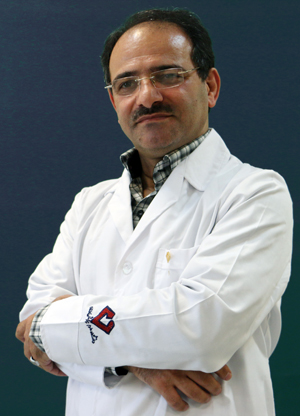 دکتر احمد پیروزمند دکتری تخصصی ویروس شناسی
